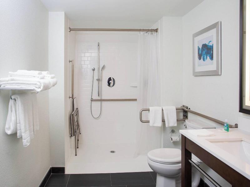 Four Points by Sheraton Eastham Cape Cod image