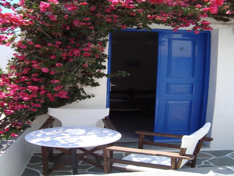 Evgenia Rooms & Apartments image