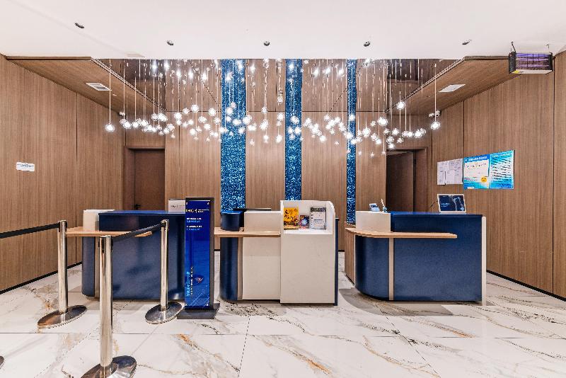 Holiday Inn Express Chengde Downtown image