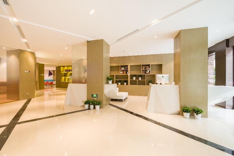 Holiday Inn Express Chengde Downtown image