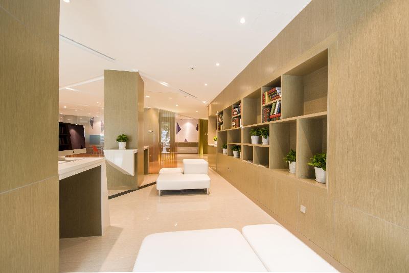 Holiday Inn Express Chengde Downtown image