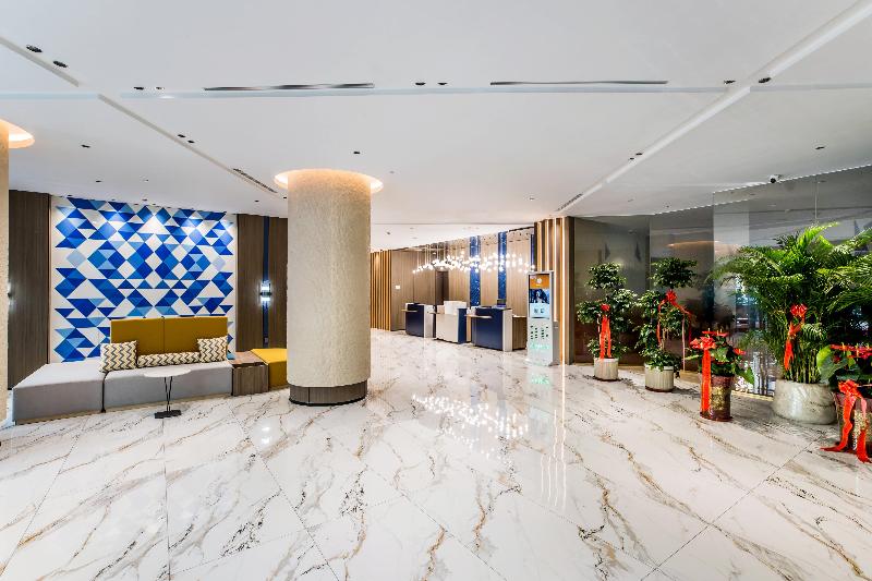 Holiday Inn Express Chengde Downtown image