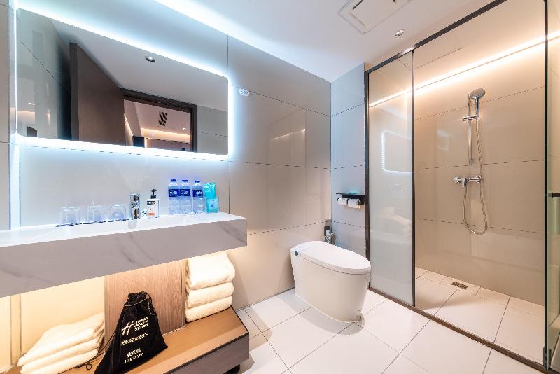 Holiday Inn Express Chengde Downtown image