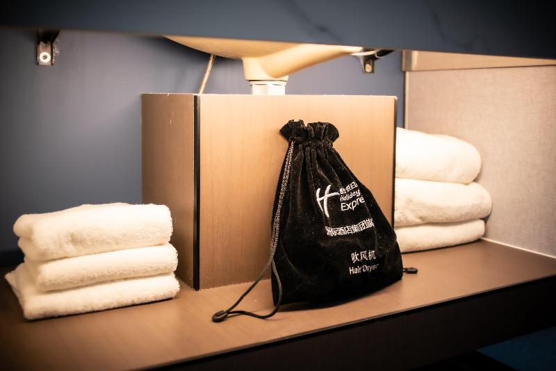 Holiday Inn Express Chengde Downtown image