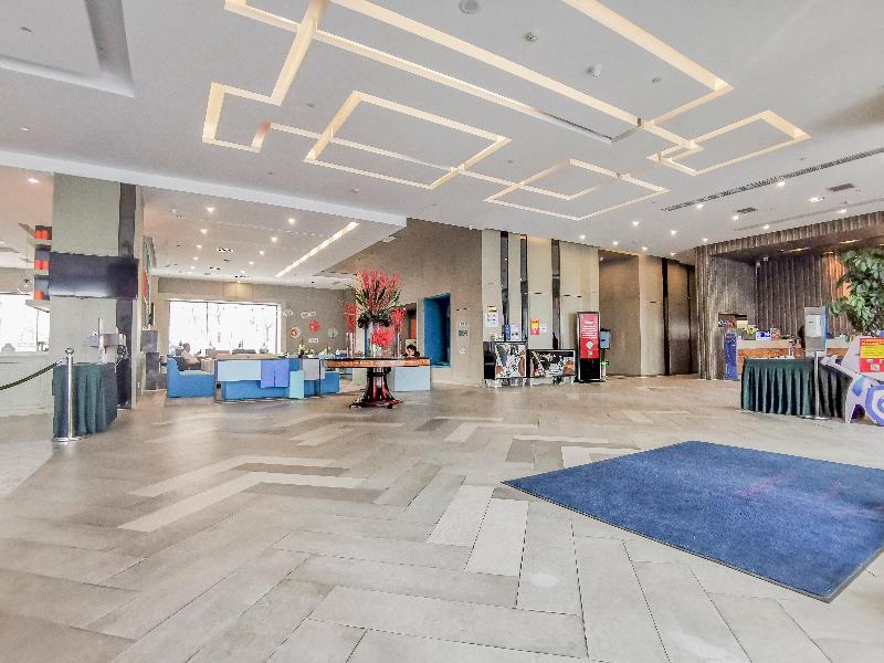 Holiday Inn Express Chifeng Hongshan image