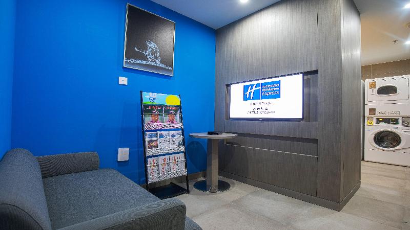 Holiday Inn Express Chifeng Hongshan image