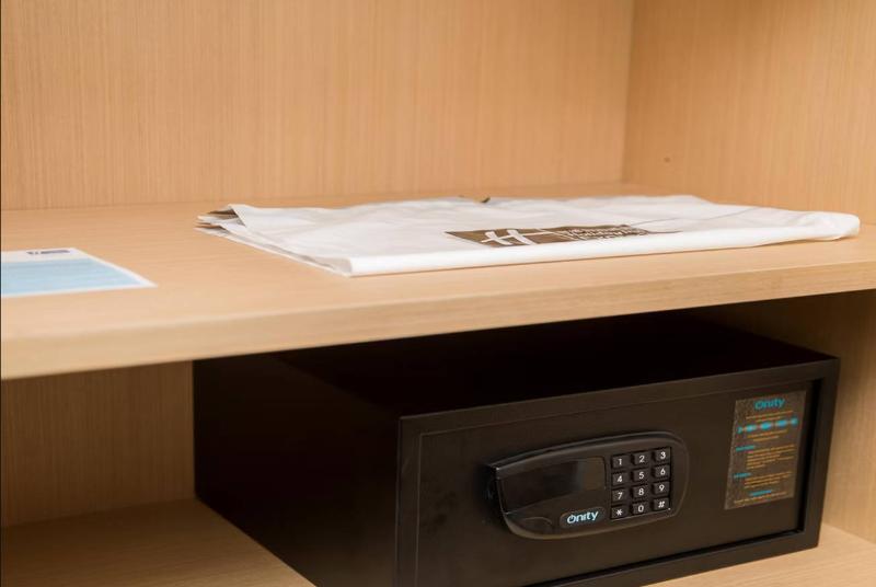 Holiday Inn Express Chifeng Hongshan image