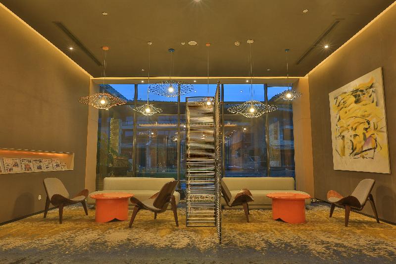 Holiday Inn Express Emei Mountain