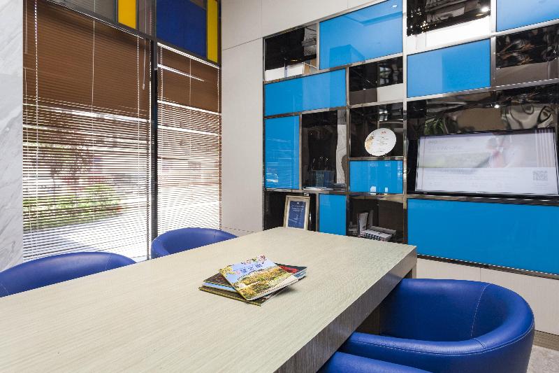 Holiday Inn Express Lhasa Potala Palace