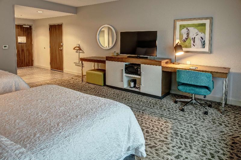 Hampton Inn & Suites Nashville/Goodlettsville, TN image
