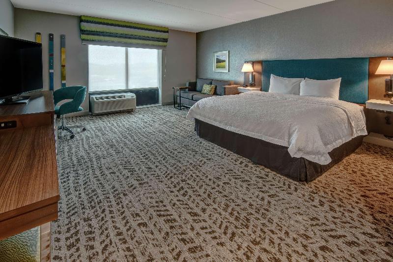 Hampton Inn & Suites Nashville/Goodlettsville, TN image