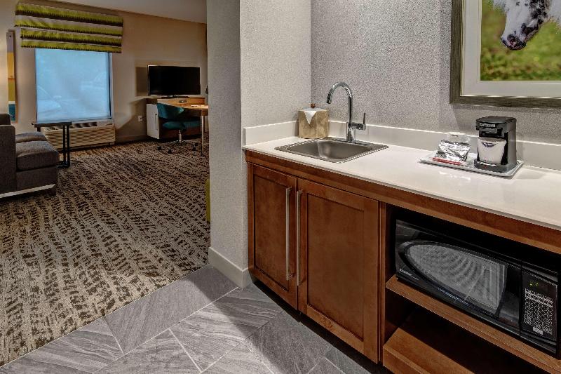 Hampton Inn & Suites Nashville/Goodlettsville, TN image