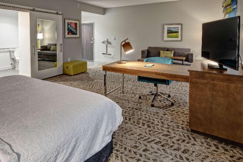 Hampton Inn & Suites Nashville/Goodlettsville, TN image