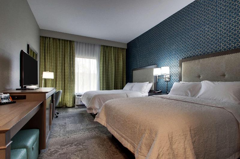Hampton Inn & Suites By Hilton Knightdale Raleigh image