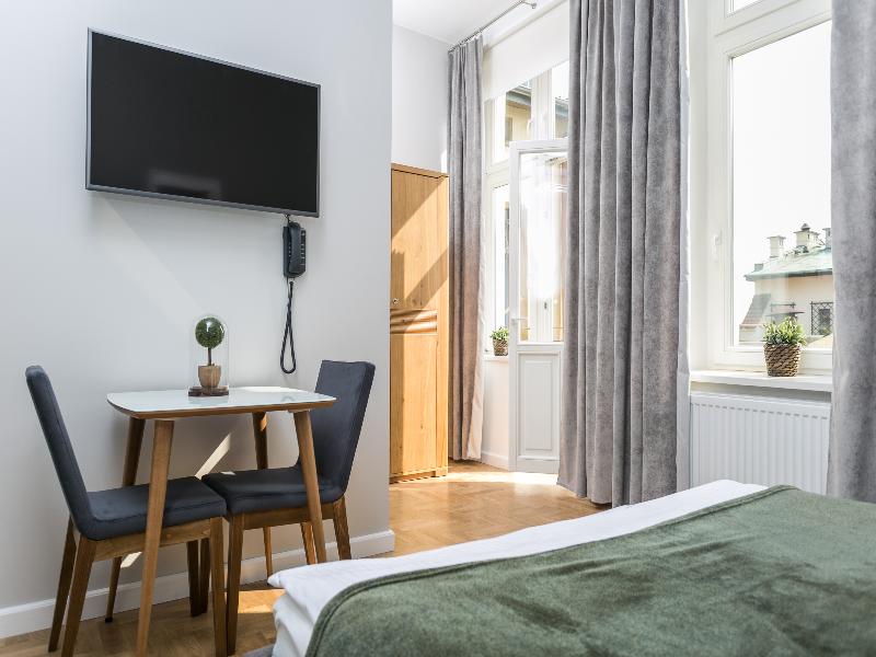 Venetian House Market Square Aparthotel image