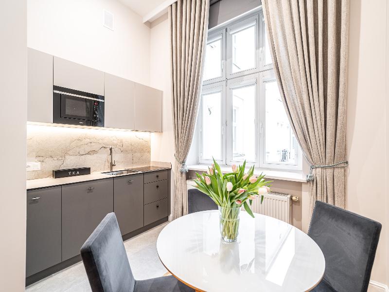 Venetian House Market Square Aparthotel image