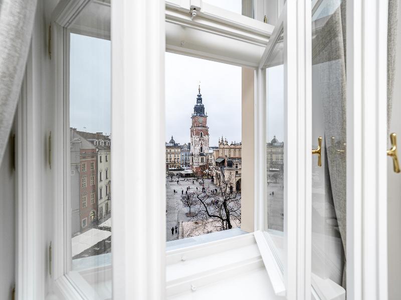 Venetian House Market Square Aparthotel image