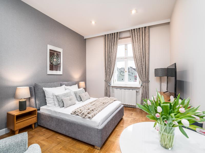 Venetian House Market Square Aparthotel image
