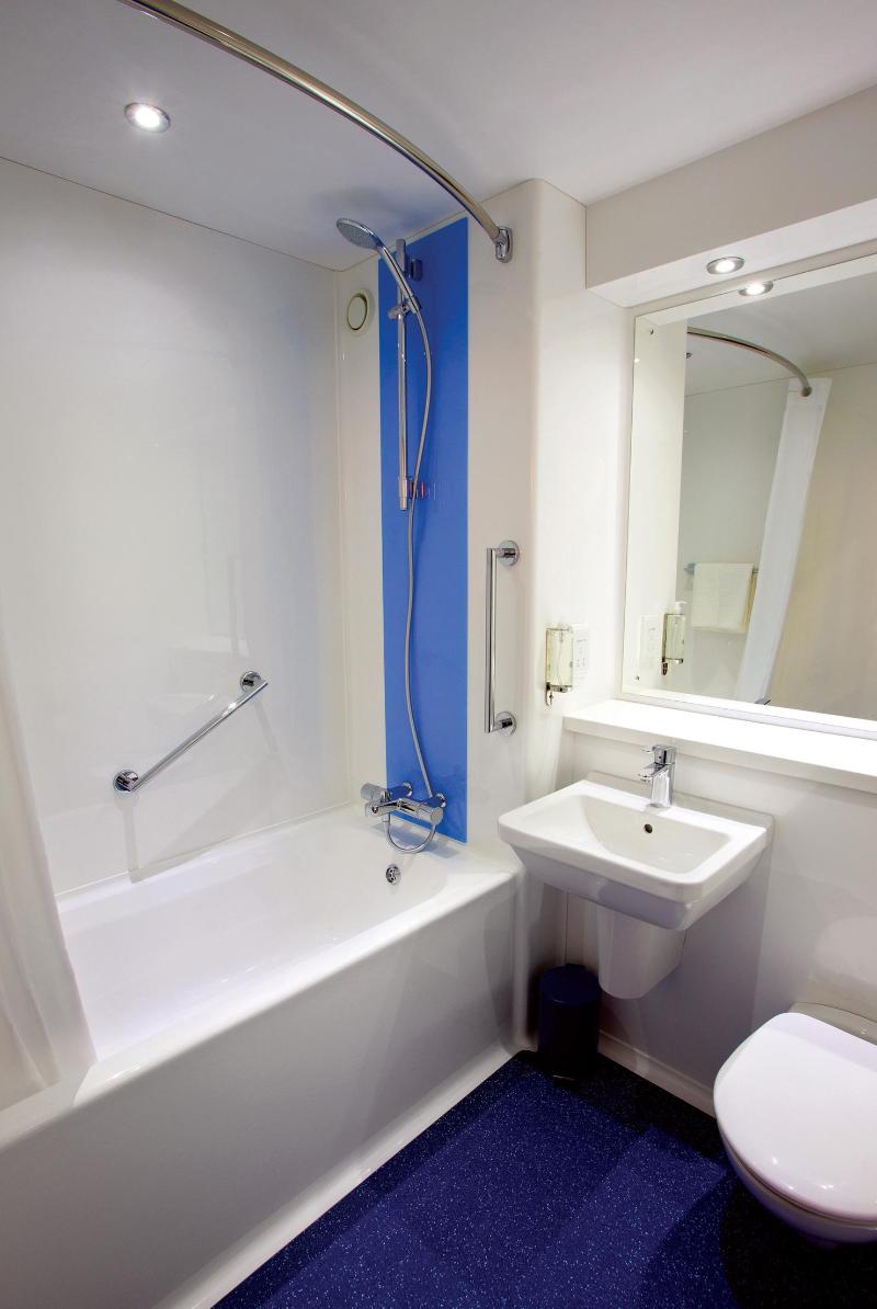 Travelodge Leatherhead