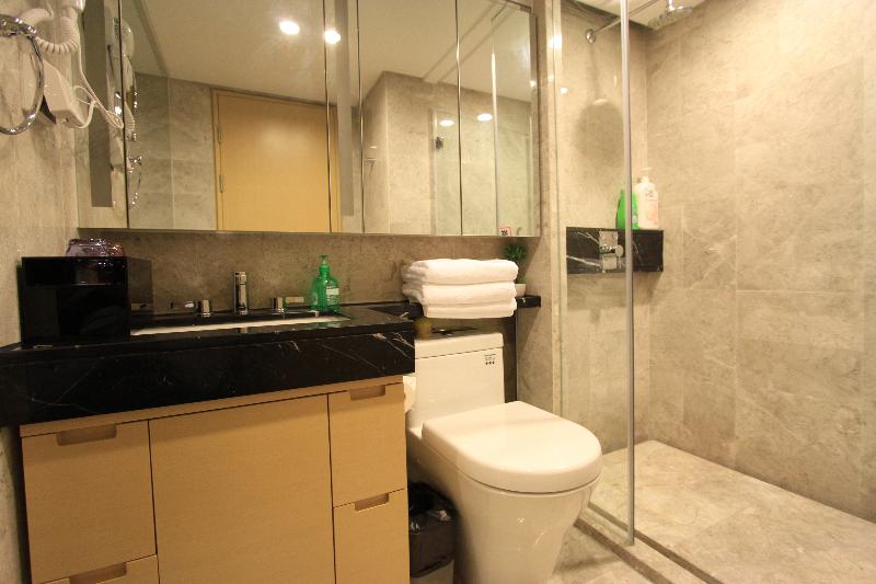 Checkinn international apartment(Poly Plaza)