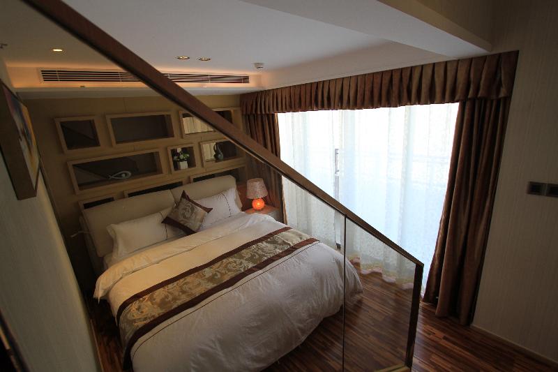 Checkinn international apartment(Poly Plaza)