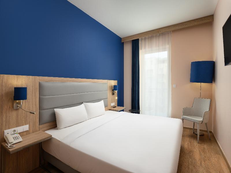 Akeah Verdi Budapest image