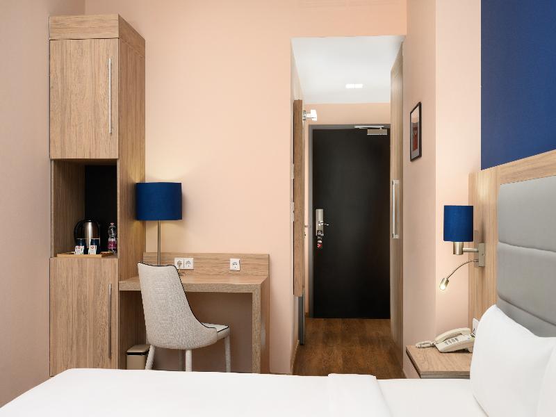 Akeah Verdi Budapest image