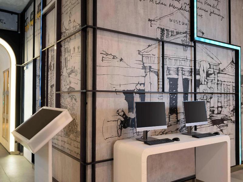 Aloft Jakarta Wahid Hasyim image