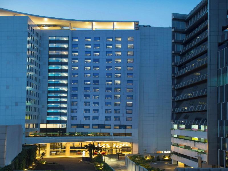 Aloft Jakarta Wahid Hasyim image