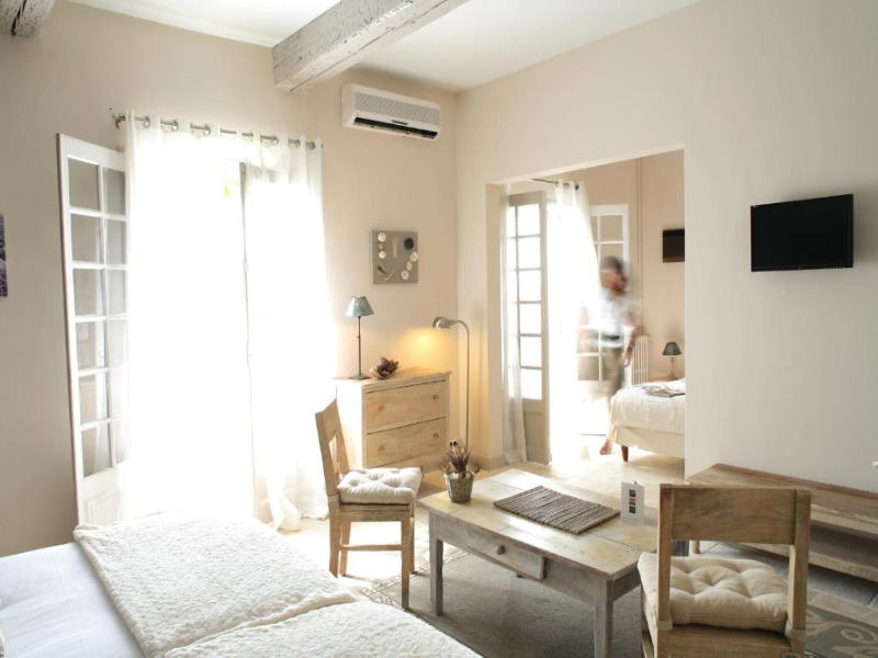 Villa Regalido image