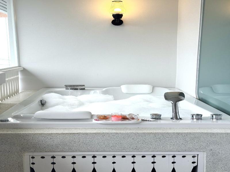 Away Chiang Mai Thapae Resort – A Vegan Retreat image