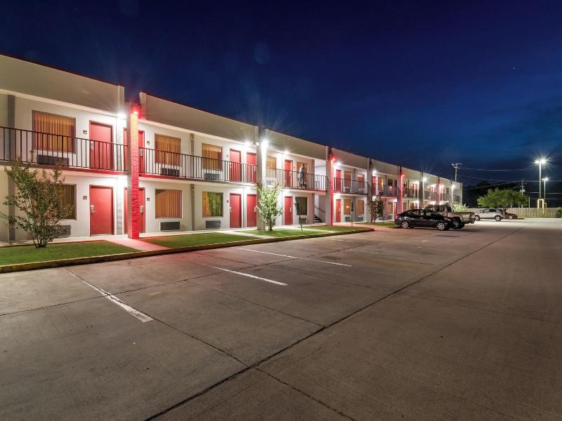 Red Roof Inn Gulfport – Biloxi Airport