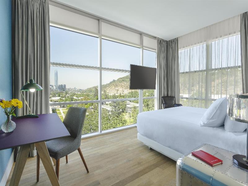 NH Collection Santiago Casacostanera image