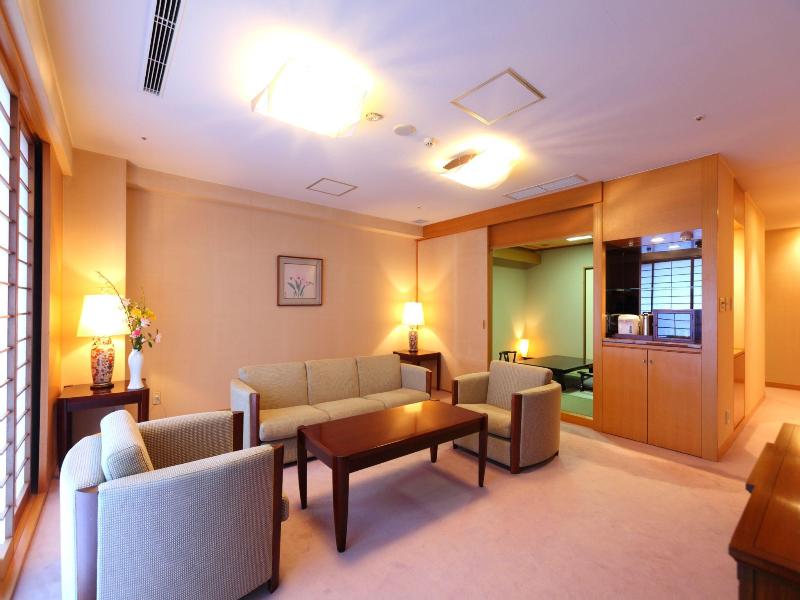 Hotel Parens Onoya image