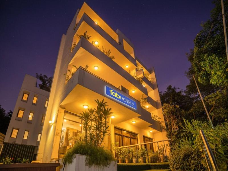 Fabhotel BMK Greater Kailash image