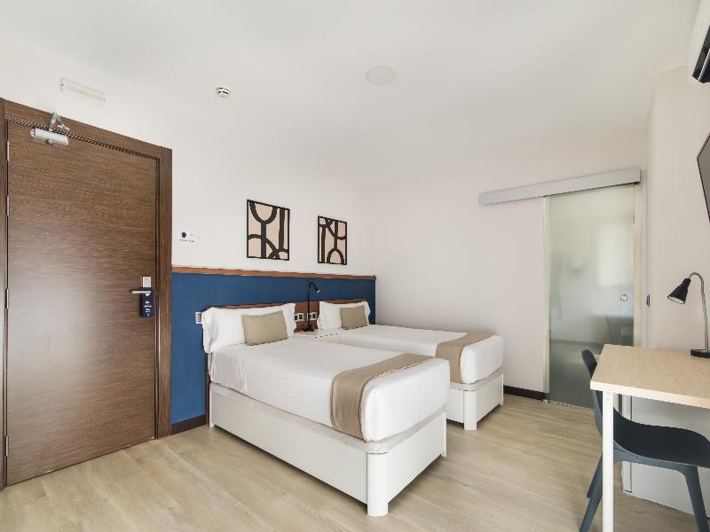 Roisa Hostal Boutique image