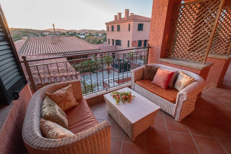 The Varos Residences Hotel image