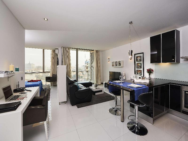 RK Suite Hotel image