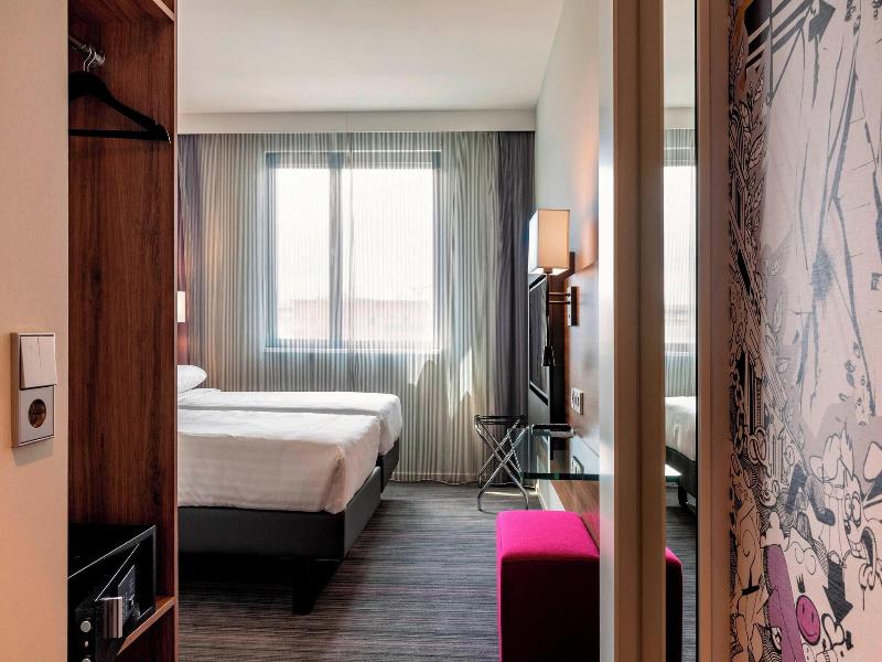 Moxy Milan Linate Airport image