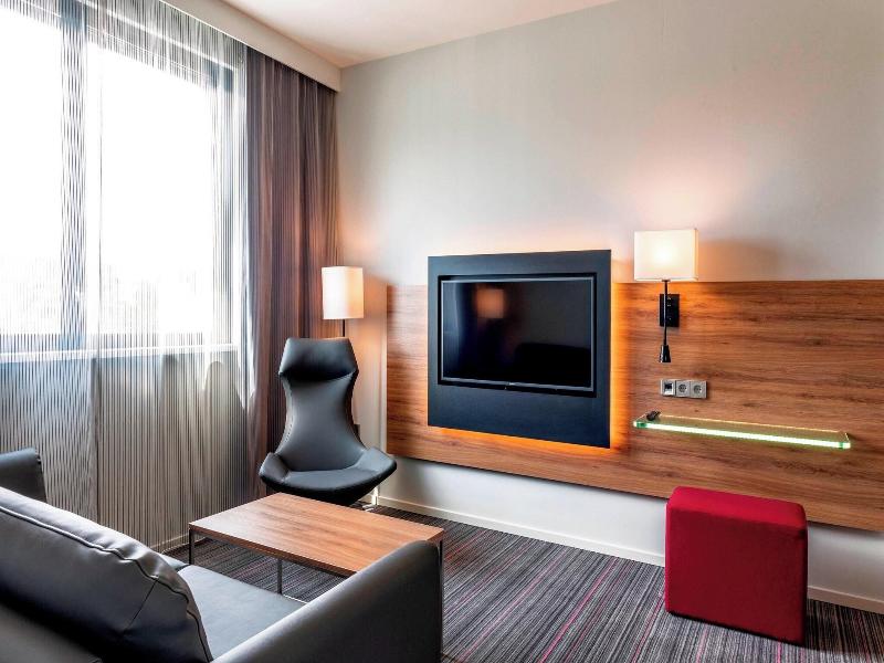 Moxy Milan Linate Airport image