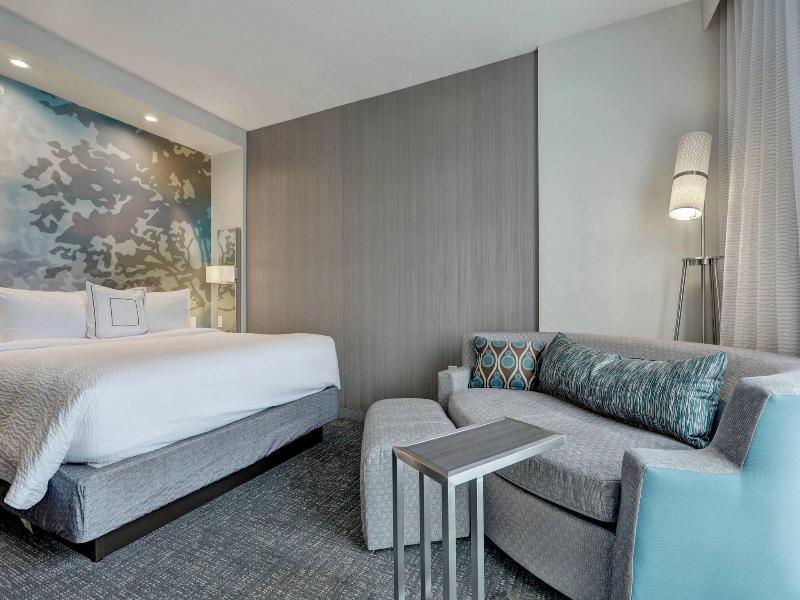Courtyard By Marriot Deptford image