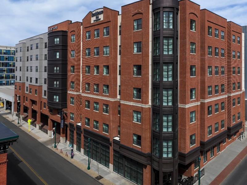 Courtyard Syracuse Downtown at Armory Square