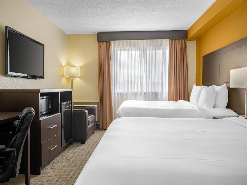 Quality Inn & Suites Bathurst Area image