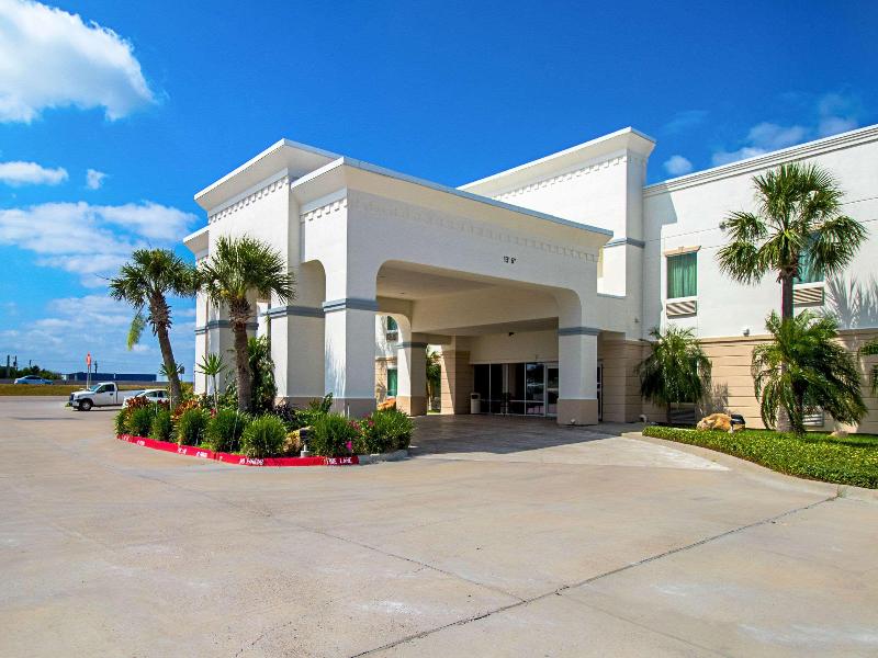 Quality Inn & Suites Robstown image
