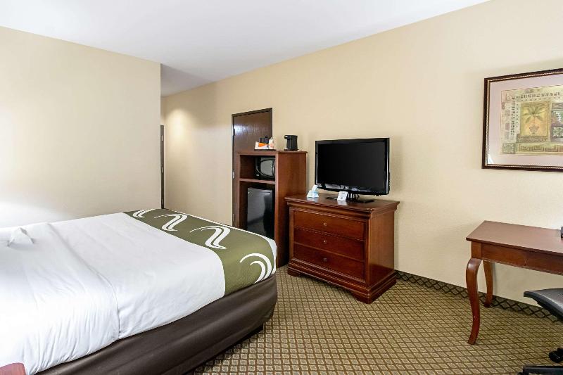 Quality Inn & Suites Robstown image