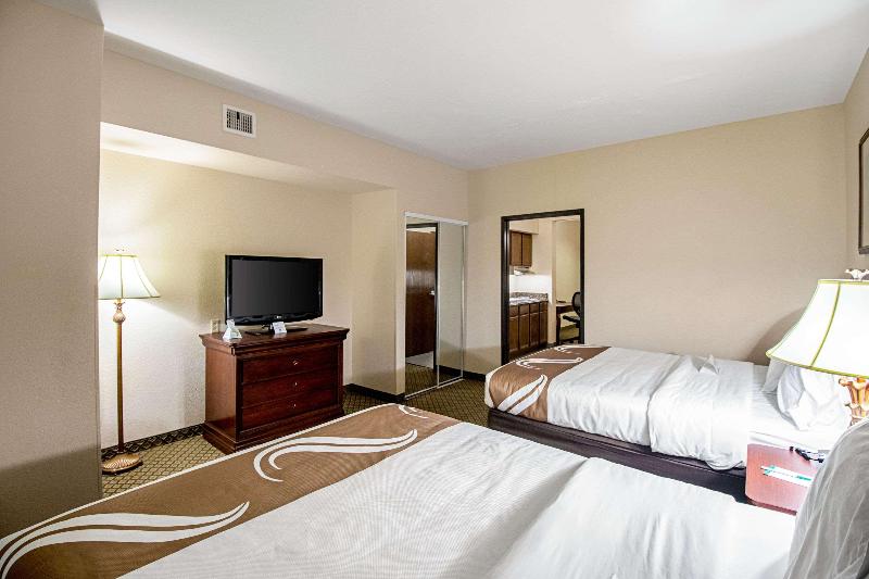 Quality Inn & Suites Robstown image