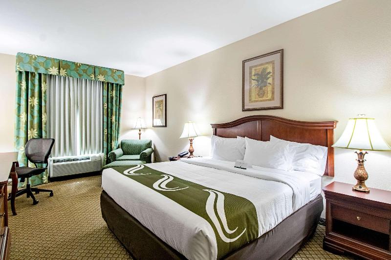 Quality Inn & Suites Robstown image