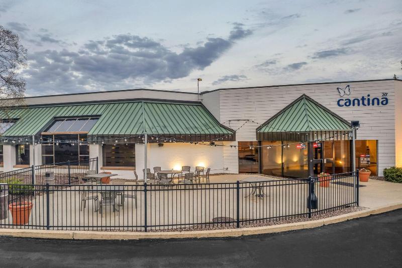 Delta Hotels By Marriott Racine image