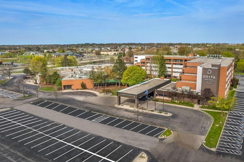 Delta Hotels By Marriott Racine image
