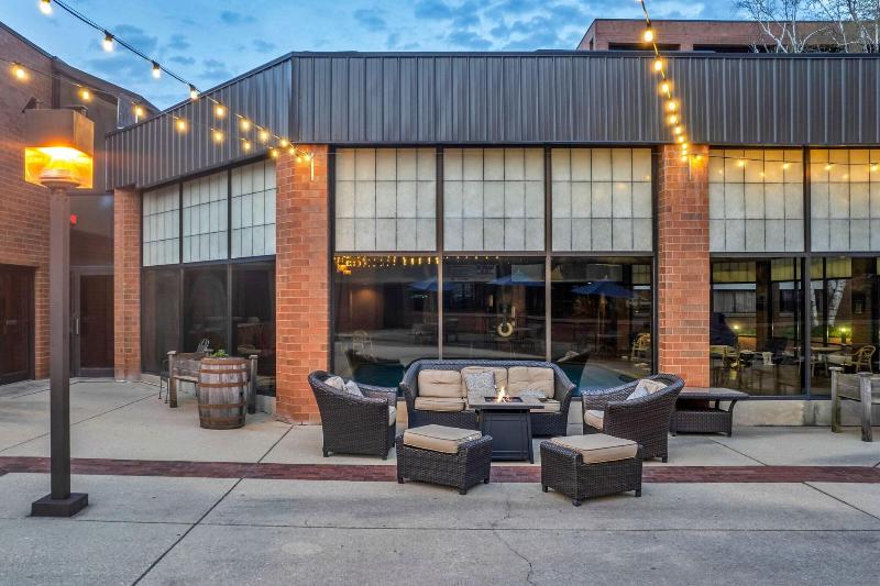 Delta Hotels By Marriott Racine image